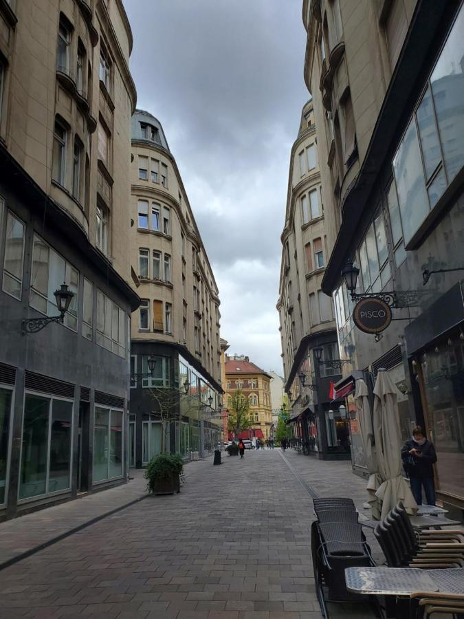 Budapest Walking Street-T Eksteriør bilde
