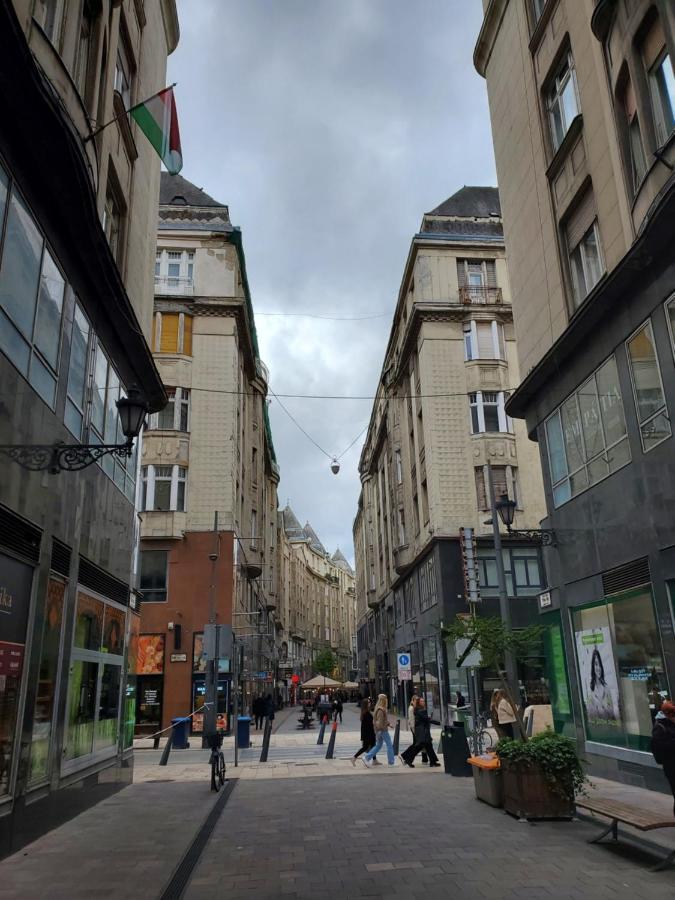 Budapest Walking Street-T Eksteriør bilde